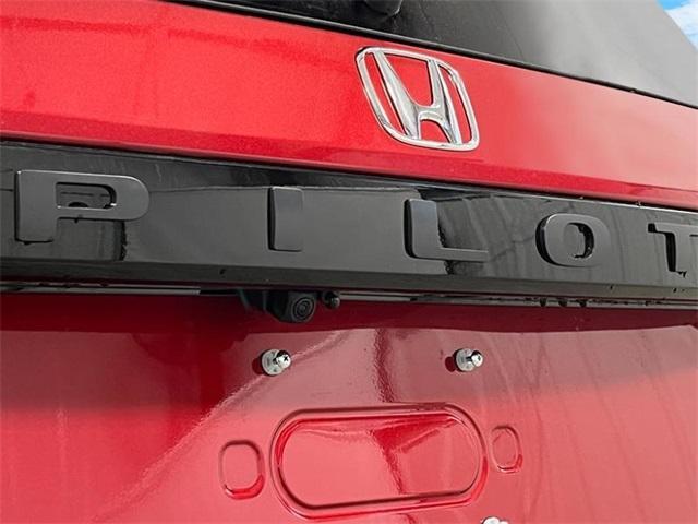 new 2025 Honda Pilot car, priced at $45,366