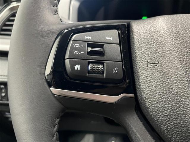 new 2026 Honda Odyssey car, priced at $45,707