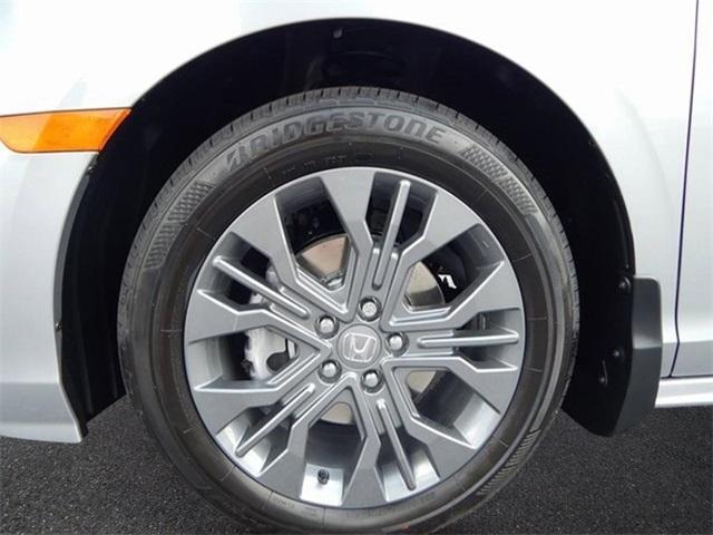 new 2026 Honda Odyssey car, priced at $45,707