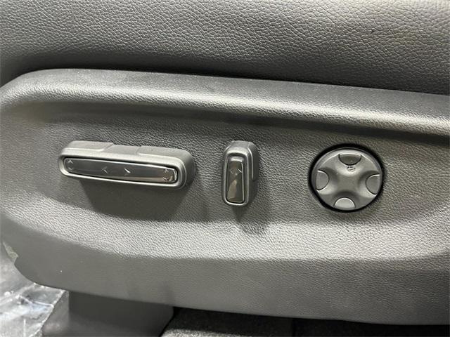 new 2026 Honda Odyssey car, priced at $45,707