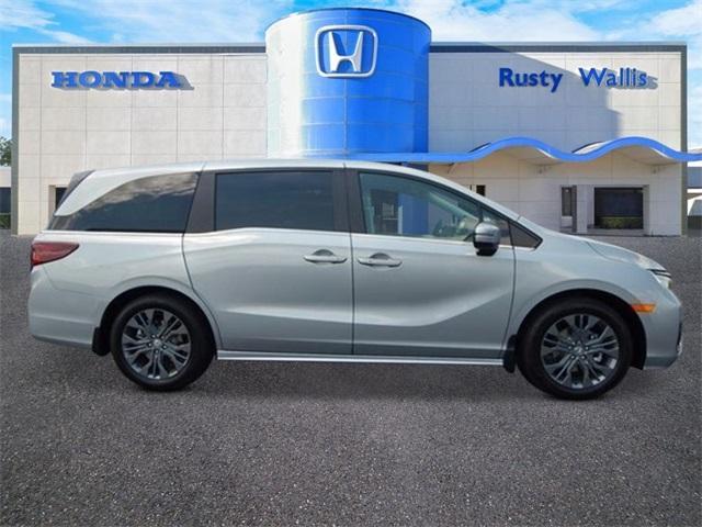 new 2026 Honda Odyssey car, priced at $45,433