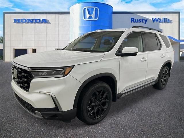new 2025 Honda Pilot car, priced at $49,491