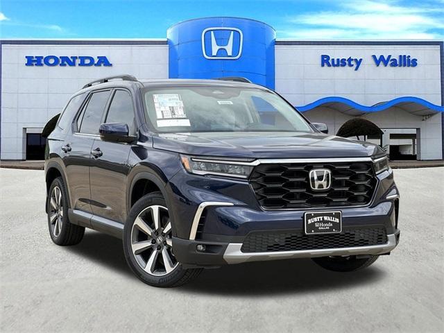 new 2025 Honda Pilot car, priced at $48,895