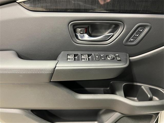 new 2025 Honda Pilot car, priced at $51,297