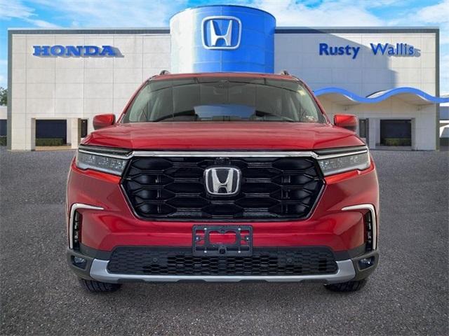 new 2025 Honda Pilot car, priced at $51,297