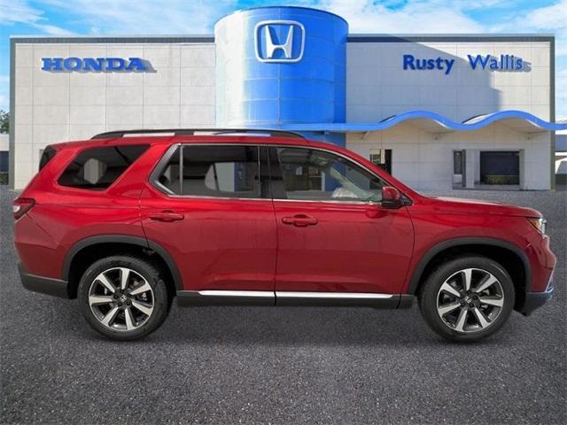 new 2025 Honda Pilot car, priced at $51,297