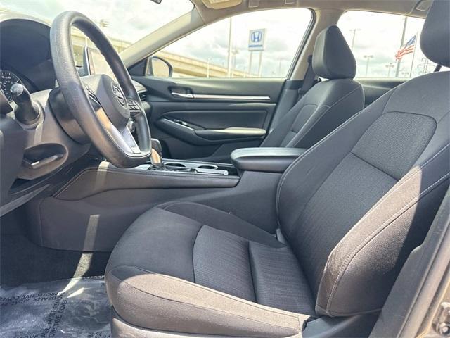 used 2023 Nissan Altima car, priced at $18,804