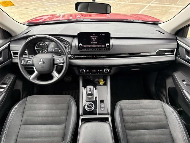 used 2023 Mitsubishi Outlander car, priced at $23,287