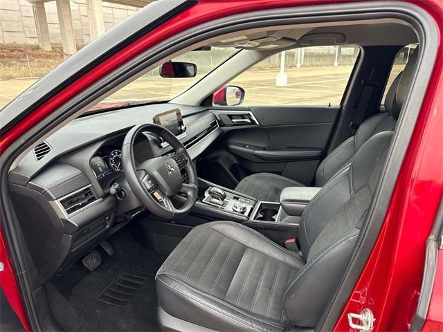 used 2023 Mitsubishi Outlander car, priced at $23,287