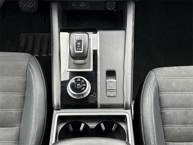 used 2023 Mitsubishi Outlander car, priced at $23,287