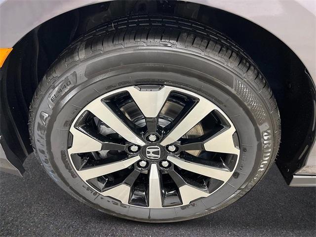 new 2026 Honda Odyssey car, priced at $41,737