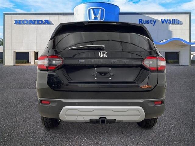 new 2025 Honda Pilot car, priced at $47,887