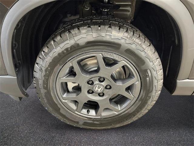 new 2025 Honda Pilot car, priced at $47,887