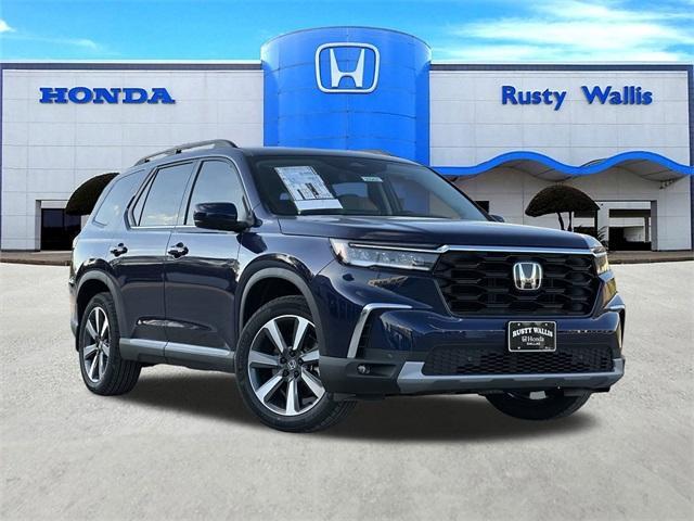 new 2025 Honda Pilot car, priced at $49,625