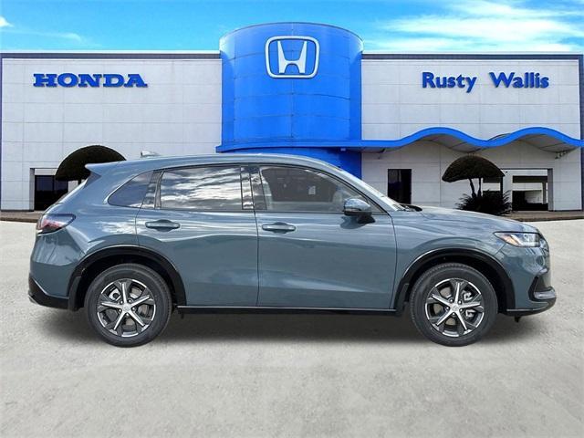 new 2025 Honda HR-V car, priced at $31,305