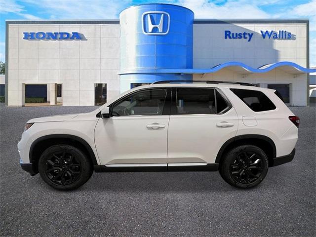 new 2025 Honda Pilot car, priced at $49,266