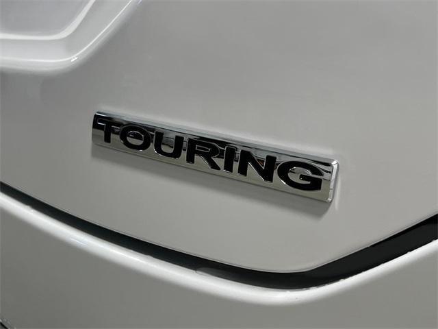 new 2025 Honda Pilot car, priced at $49,266