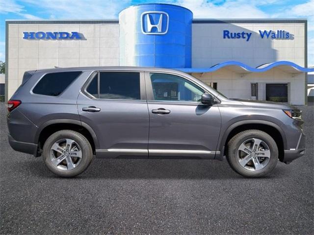 new 2025 Honda Pilot car, priced at $44,950
