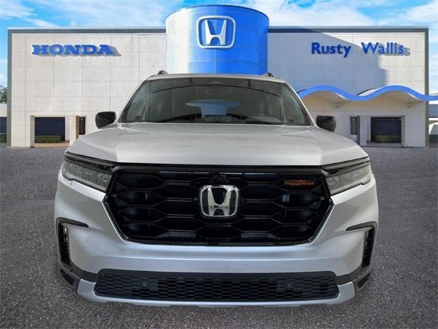 new 2025 Honda Pilot car, priced at $47,887