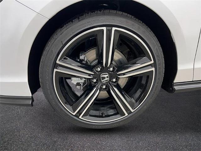 new 2025 Honda Accord Hybrid car, priced at $35,305