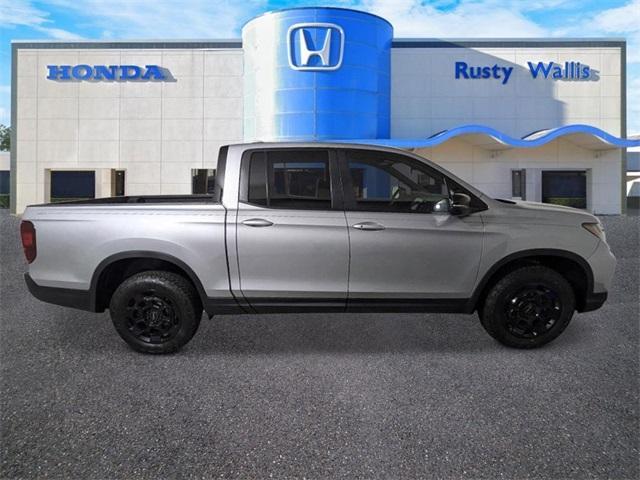 new 2025 Honda Ridgeline car, priced at $45,579