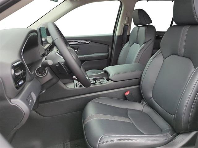 new 2025 Honda Pilot car, priced at $44,244