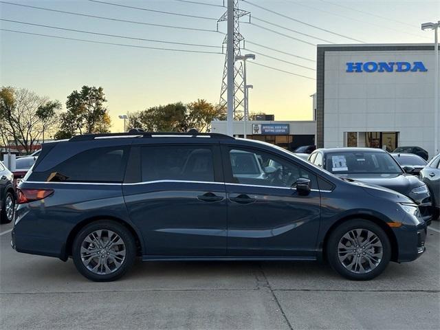 new 2025 Honda Odyssey car, priced at $48,965