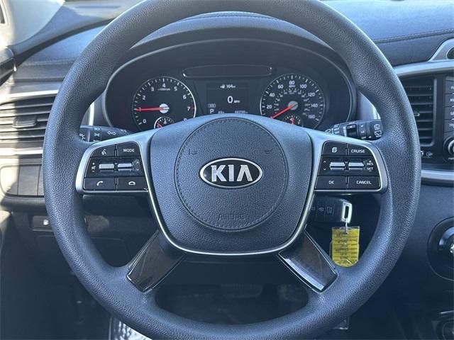 used 2019 Kia Sorento car, priced at $17,657