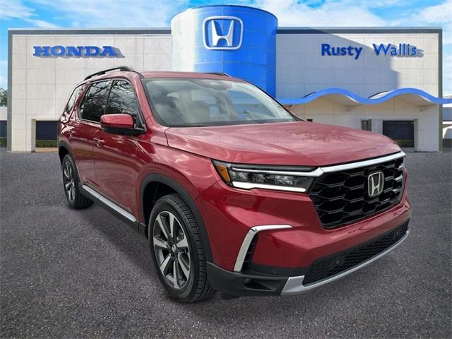 new 2025 Honda Pilot car, priced at $45,819