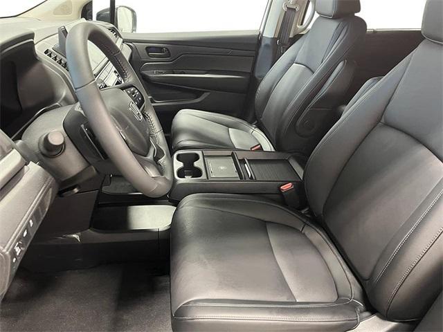 new 2025 Honda Odyssey car, priced at $41,152