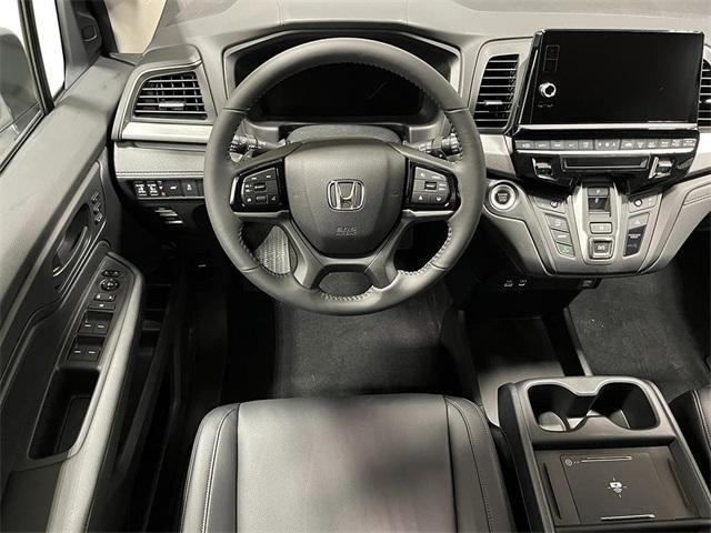 new 2025 Honda Odyssey car, priced at $41,152