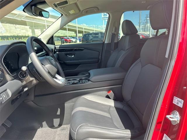 new 2025 Honda Pilot car, priced at $47,156
