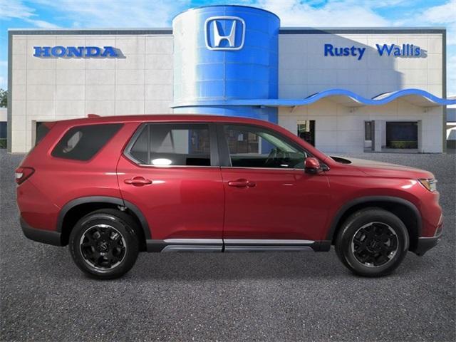 new 2025 Honda Pilot car, priced at $47,156