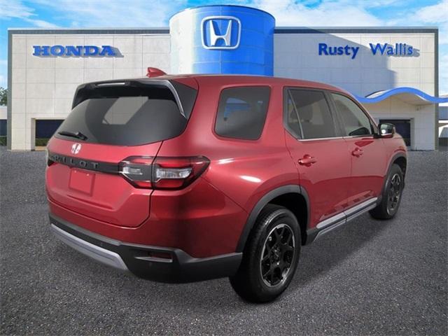 new 2025 Honda Pilot car, priced at $47,156