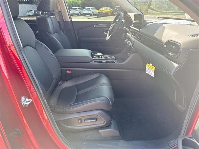 new 2025 Honda Pilot car, priced at $47,156