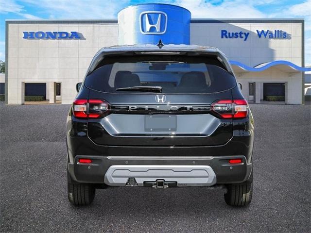 new 2025 Honda Pilot car, priced at $42,353