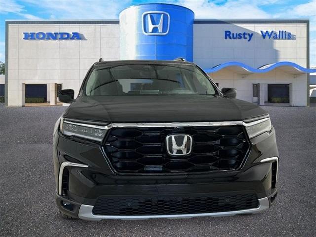 new 2025 Honda Pilot car, priced at $50,322