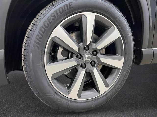 new 2025 Honda Pilot car, priced at $50,322