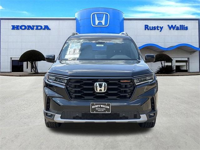 new 2025 Honda Pilot car, priced at $50,795