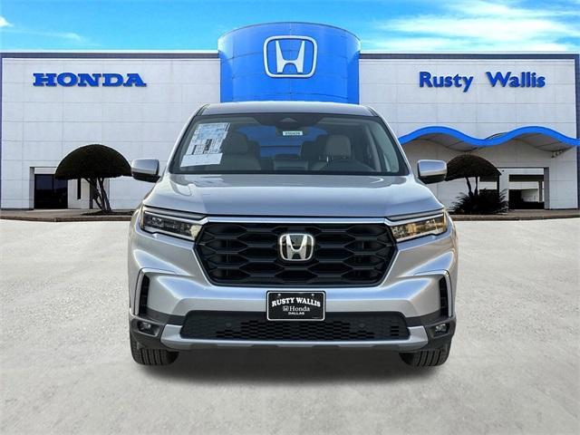 new 2025 Honda Pilot car, priced at $44,895