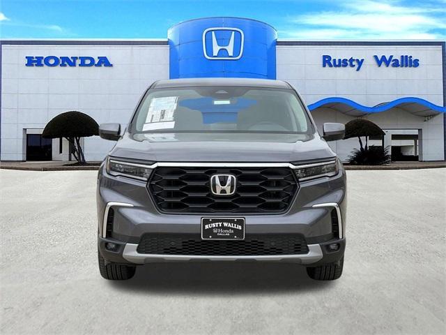 new 2025 Honda Pilot car, priced at $44,895