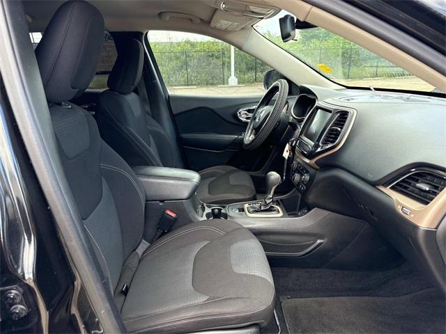used 2016 Jeep Cherokee car, priced at $11,341
