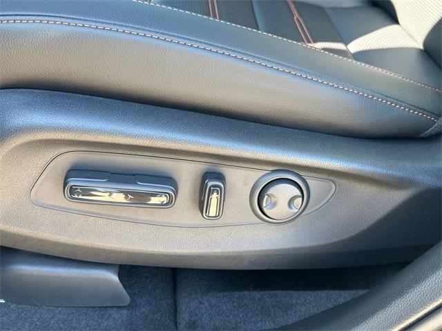 new 2026 Honda CR-V Hybrid car