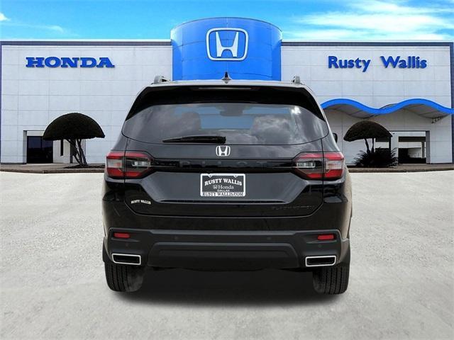 new 2025 Honda Pilot car, priced at $56,030