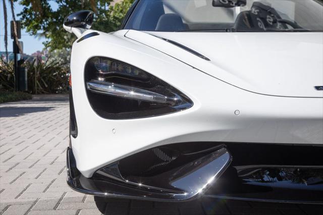 used 2022 McLaren 765LT car, priced at $569,000