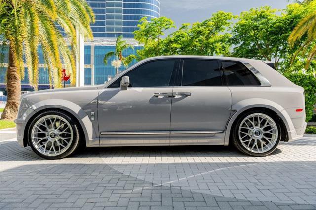 used 2021 Rolls-Royce Cullinan car, priced at $359,900