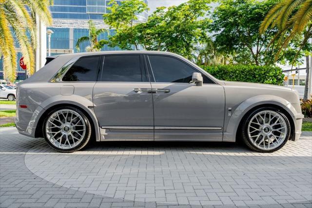 used 2021 Rolls-Royce Cullinan car, priced at $359,900