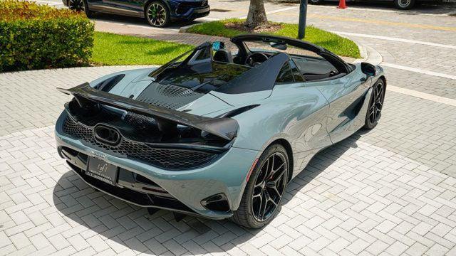 used 2024 McLaren 750S car