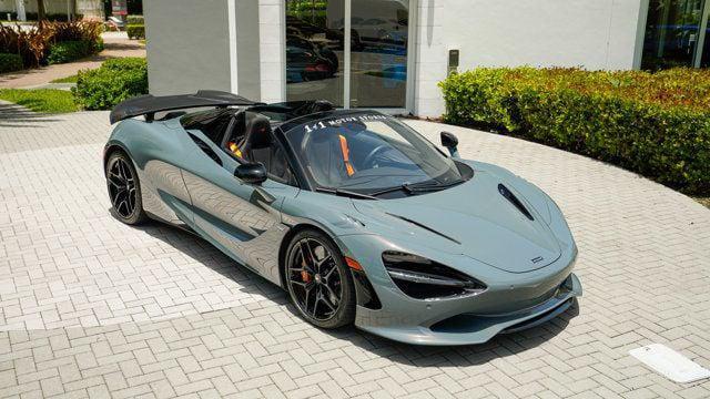 used 2024 McLaren 750S car