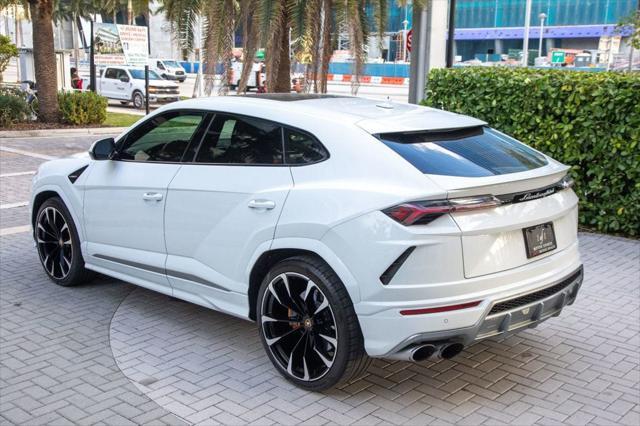 used 2021 Lamborghini Urus car, priced at $209,500